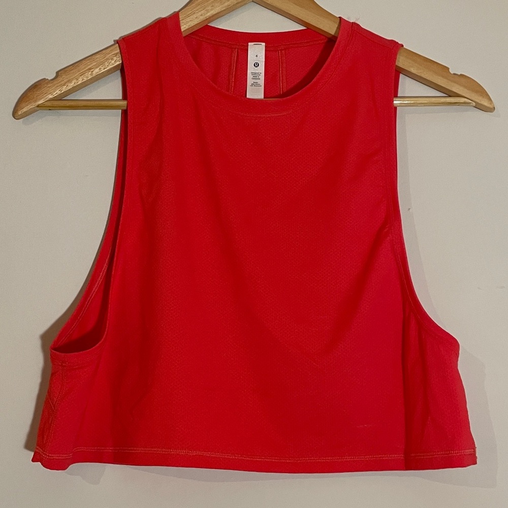 Lululemon Hot Pink Crop Top